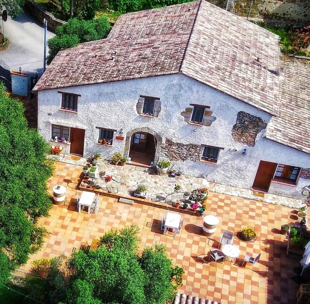 Masia Can Felip B&B Llinars del Valles Ngoại thất bức ảnh